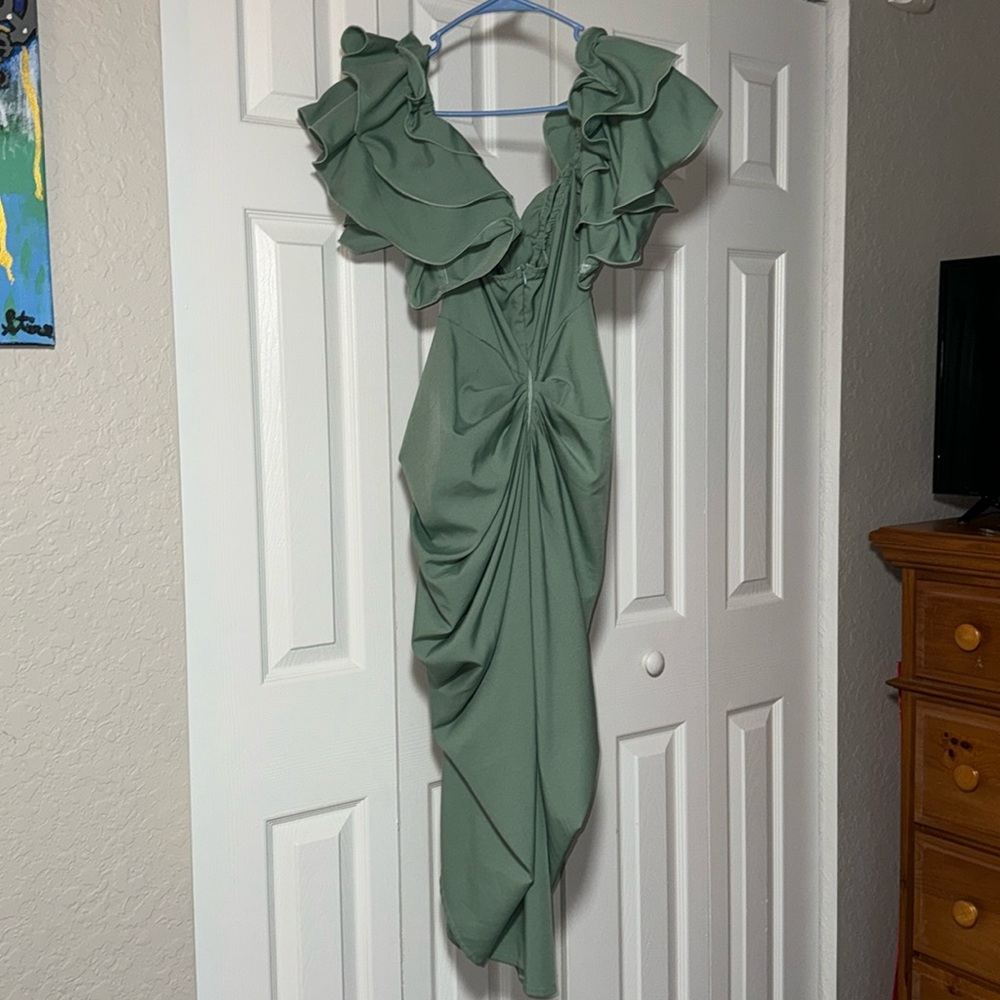 Prettylittlething Green Dress NEVER Worn